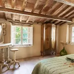 Il Borgo Sulla Visona Habitación en casa particular *