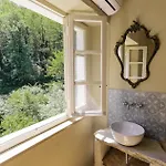 Il Borgo Sulla Visona Habitación en casa particular Capannori