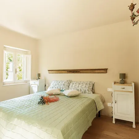 Habitación en casa particular Il Borgo Sulla Visona Capannori